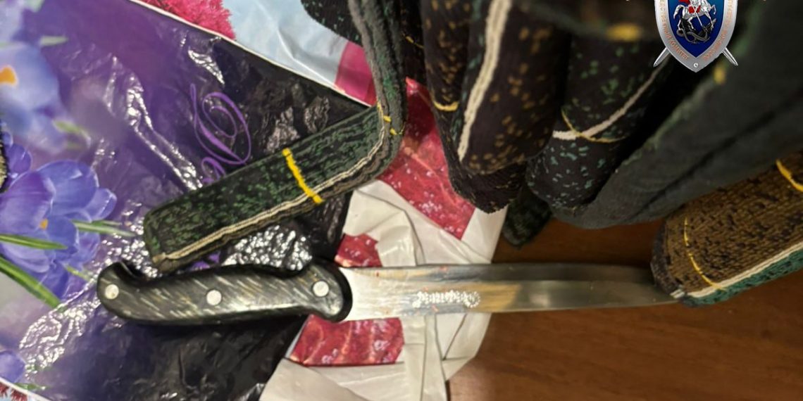 Ульяновец с ножом атаковал знакомого в подъезде