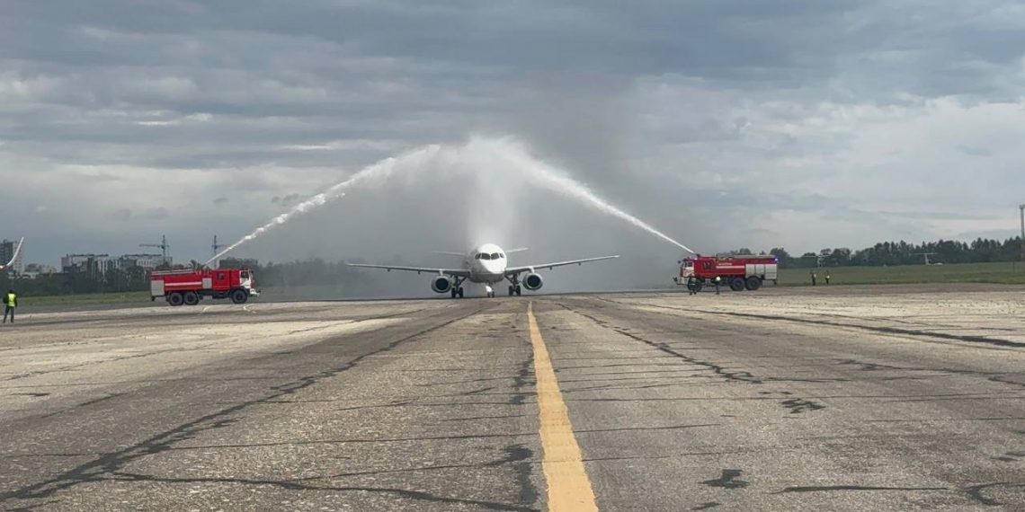 Запущены регулярные авиарейсы из Ульяновска в Махачкалу и Череповец