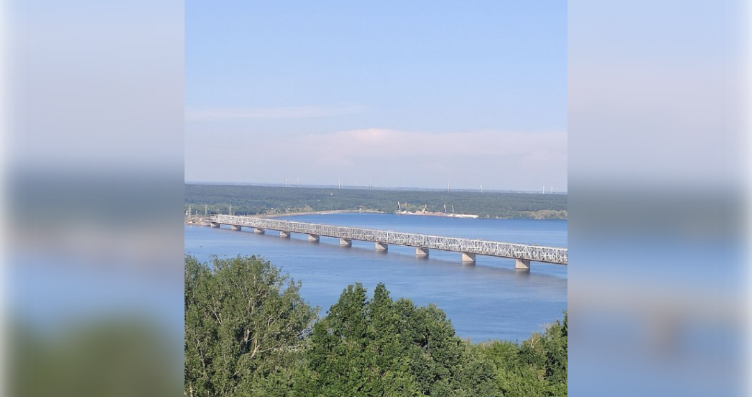 Как изменится движение по Императорскому мосту 12-15 июня