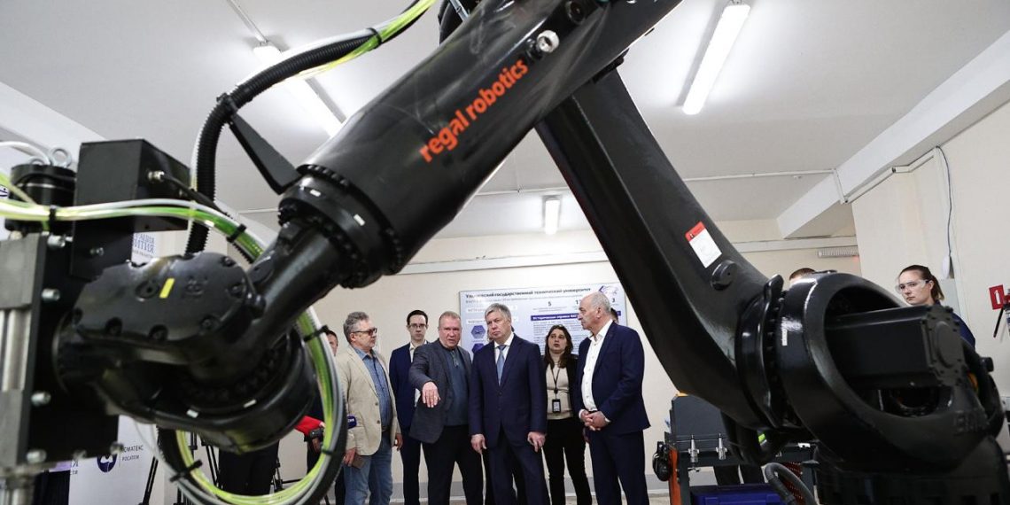 Роботы и 3D-печать: чем оснастили Центр композитов ульяновского политеха