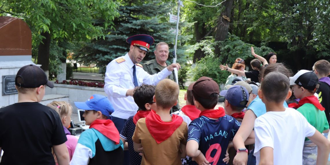 Детективы для детей: в Ульяновске прошло необычное знакомство с работой следователей