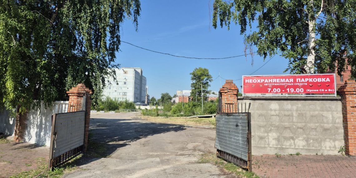 В центре Ульяновска открылась новая бесплатная парковка на 70 мест