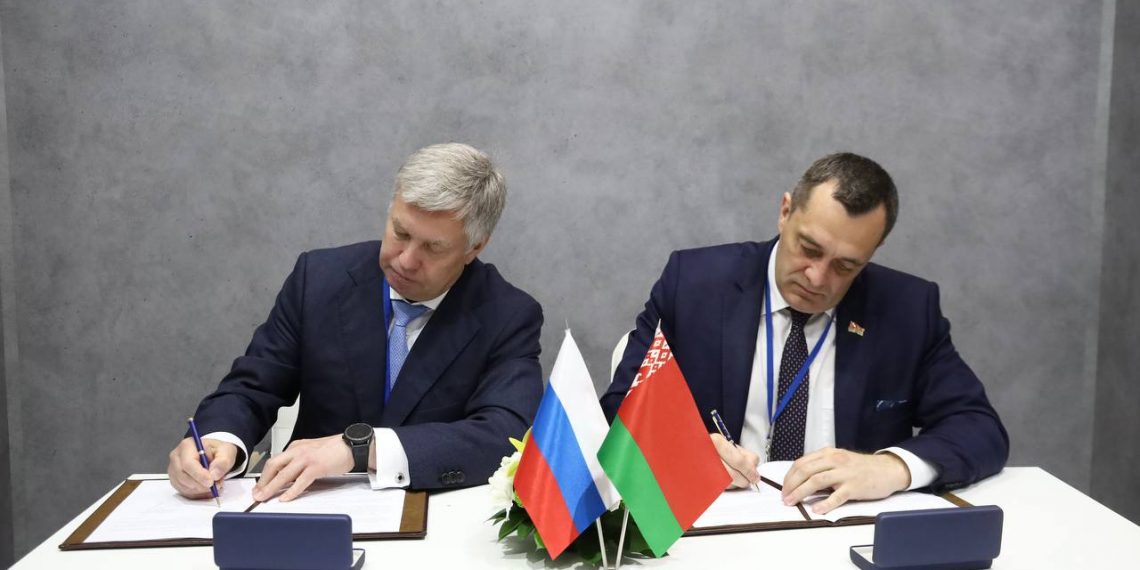 Десятки кооперационных цепочек: о чём договорился Русских с белорусами