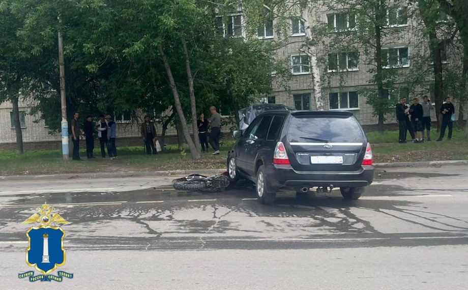 Авария с участием питбайкера: в Ульяновске 17-летний водитель без прав попал в больницу