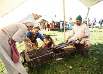 10 тысяч зрителей, рыцарские турниры и древние ремёсла: как прошёл «Великий Волжский путь»