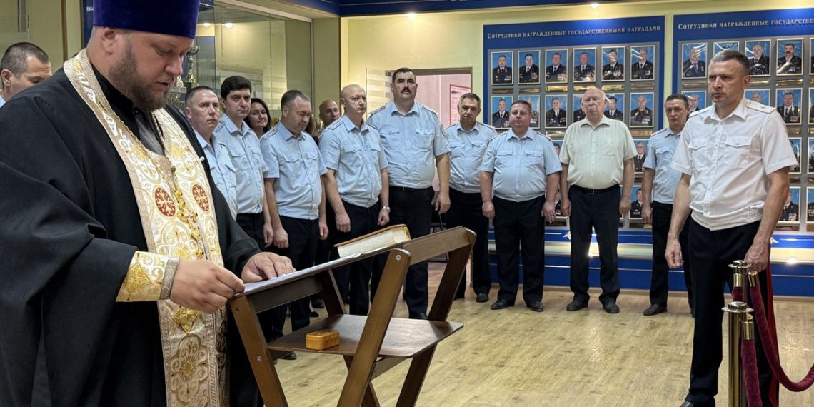 В областном Ульяновском УМВД на Карла Маркса открыли комнату для молитв