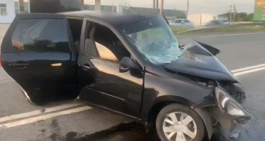 Водитель «Гранты» погиб в столкновении с КАМАЗом в Николаевском районе