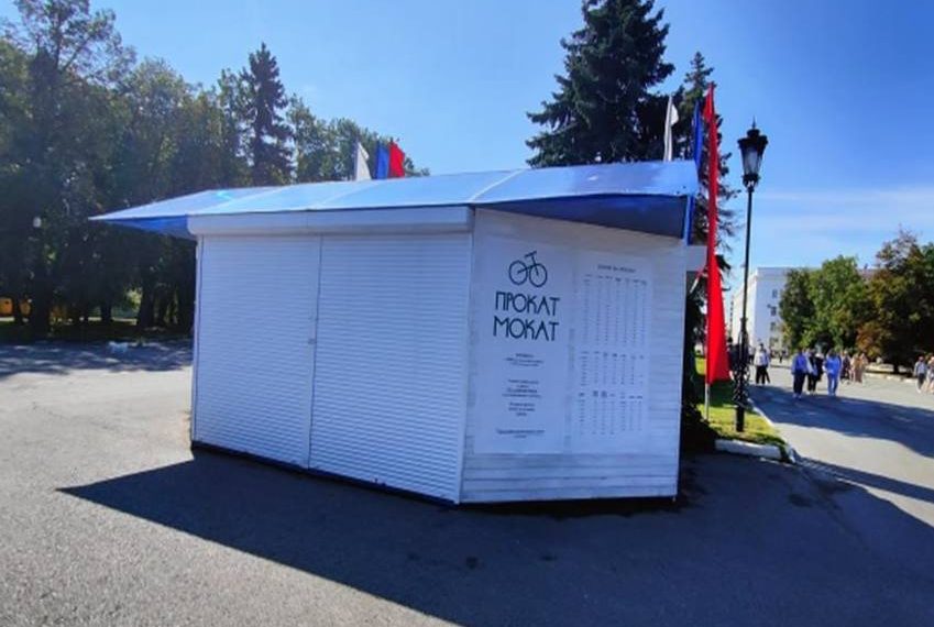 Центр Ульяновска очищают от незаконных павильонов и ограждений