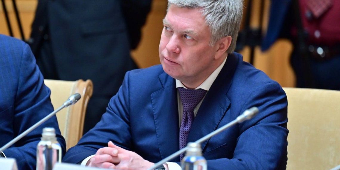 Фейковое видео с губернатором Русских: распространяют ложь об авиабезопасности