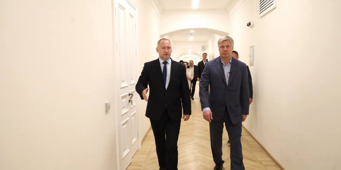 Русских поручил устранить недочёты в Гимназии №1