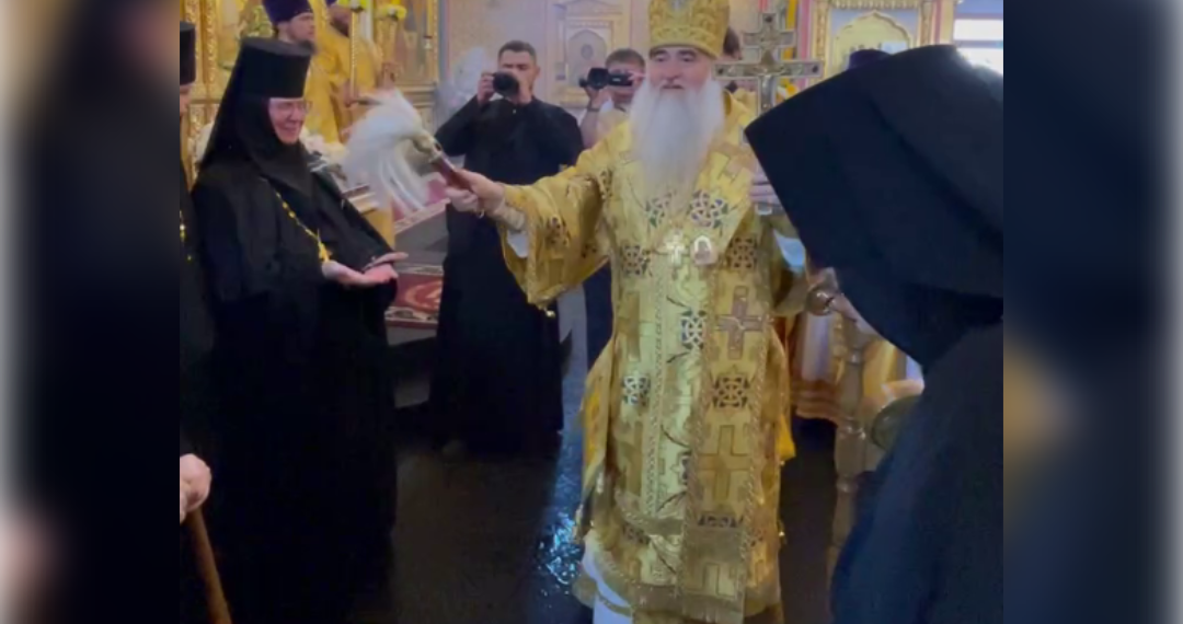 В Ульяновске освящают главный храм Спасского женского монастыря — видео