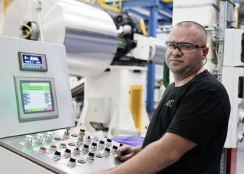 Более 14 тысяч вакансий доступно в Ульяновской области в июле 2025 года