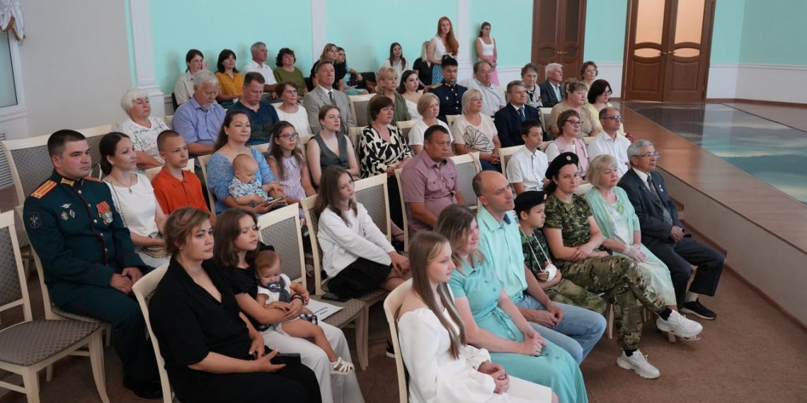 Как в Ульяновске чествовали лучшие семьи