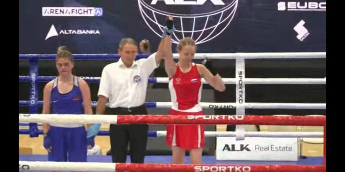Алина Фахуртдинова из Ульяновска взяла «золото» Первенства Европы по боксу