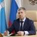 Болдакин поздравил Русских с днём рождения