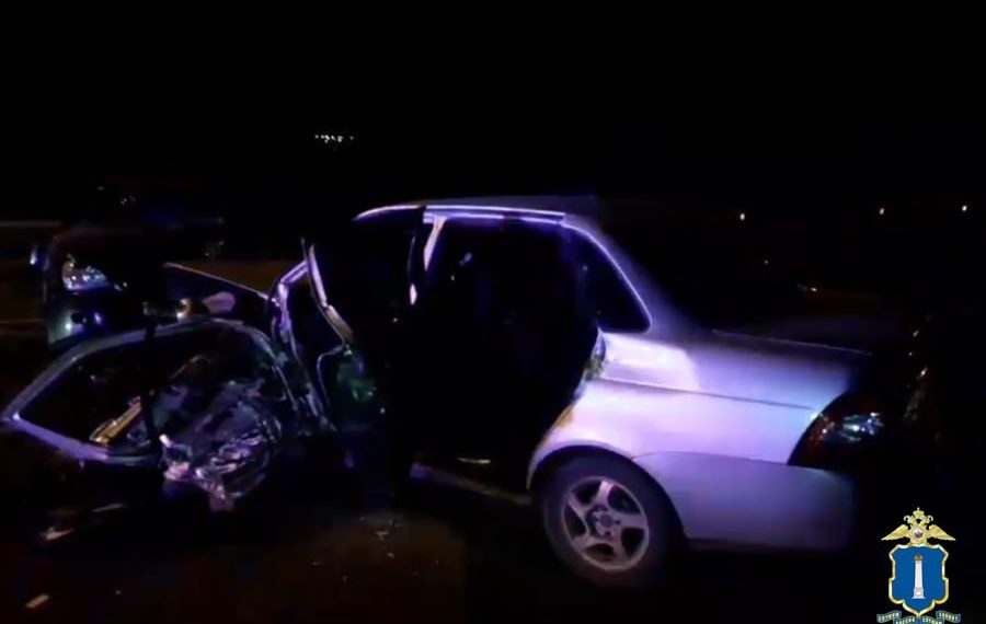 Лобовое столкновение двух Приор на трассе под Ульяновском унесло жизнь водителя