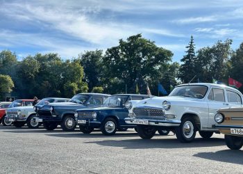 «Горбатый запорожец» и другие экспонаты перекроют улицу Ленина в Ульяновске