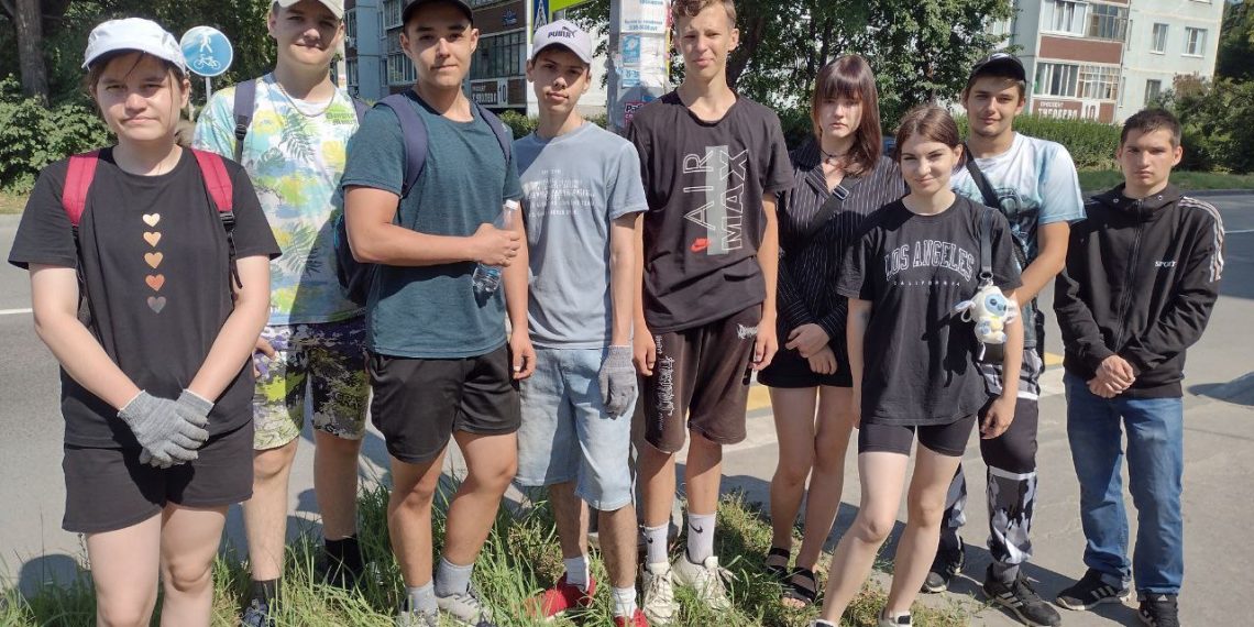 Каникулы с пользой: школьники Ульяновска зарабатывают первые деньги