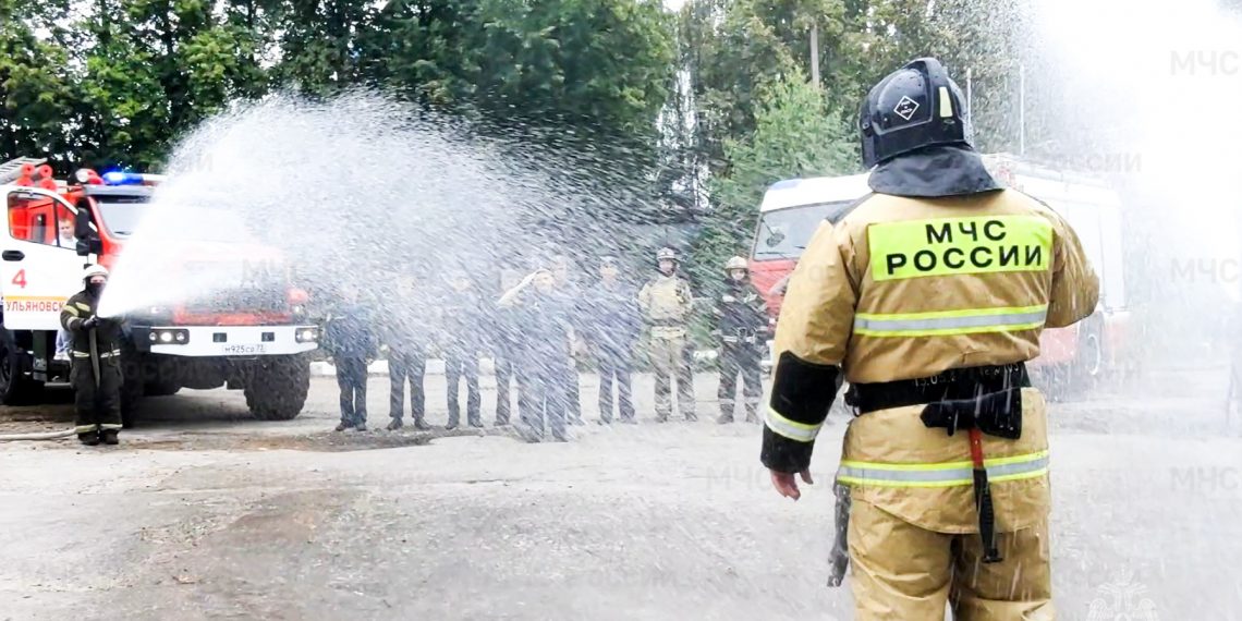 Начальника отдела пожаротушения Ульяновской области проводили на пенсию
