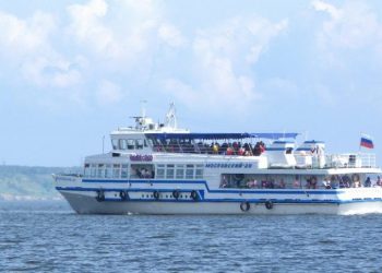 День знаний и рок-концерт: Ульяновский речной порт приглашает на тематические рейсы