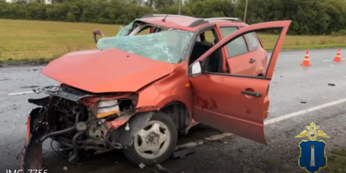 Один человек погиб и двое покалечились в лобовом столкновении под Ульяновском