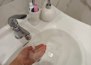 Мать погибшего героя СВО из Ульяновской области власти оставили без воды