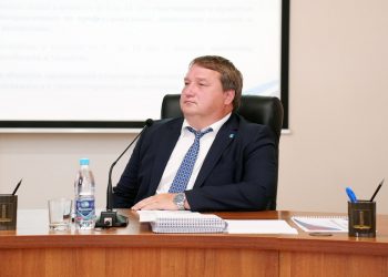 Мэр Ульяновска поручил провести День города насыщенно, но без лишних затрат