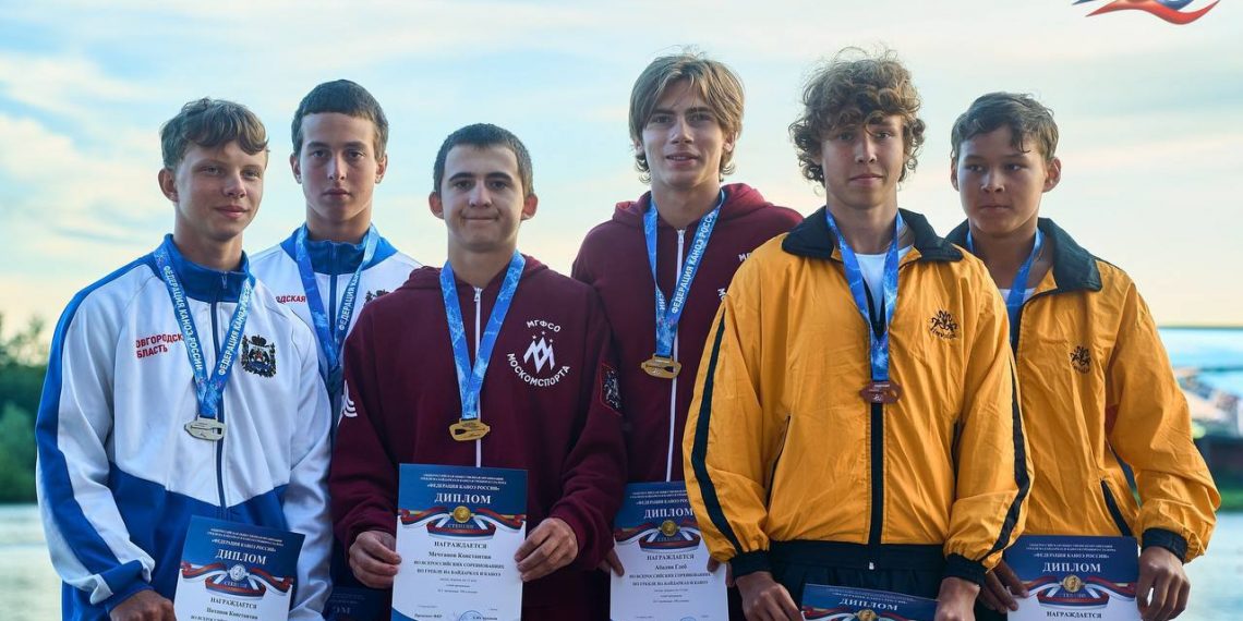 Юные ульяновские гребцы привезли из Казани медали Первенства России