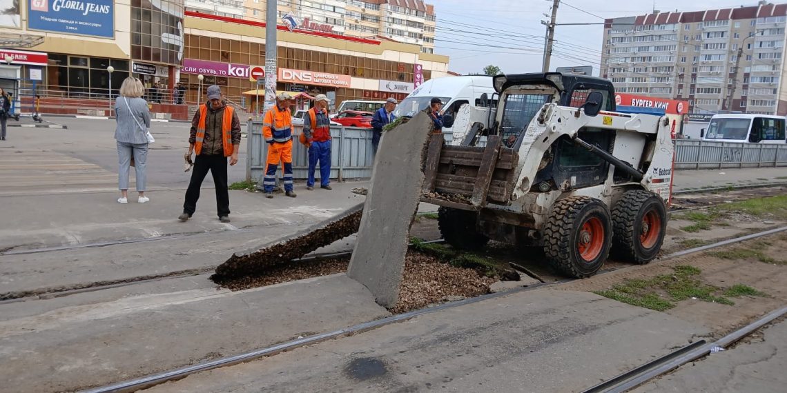 На Камышинской в Ульяновске начался ремонт трамвайных путей