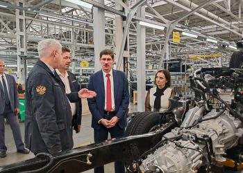 Бизнес-делегация из Нижнего Новгорода знакомится с предприятиями Ульяновска