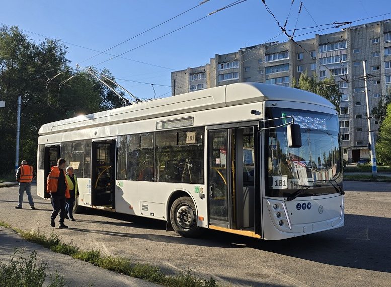 «Ульяновскэлектротранс» тестирует новый троллейбус: как проходит обкатка в Заволжье