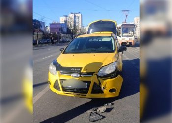 ДТП на Минаева парализовало движение трамваев