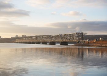 Ульяновец незаконно катал людей на катере у Императорского моста