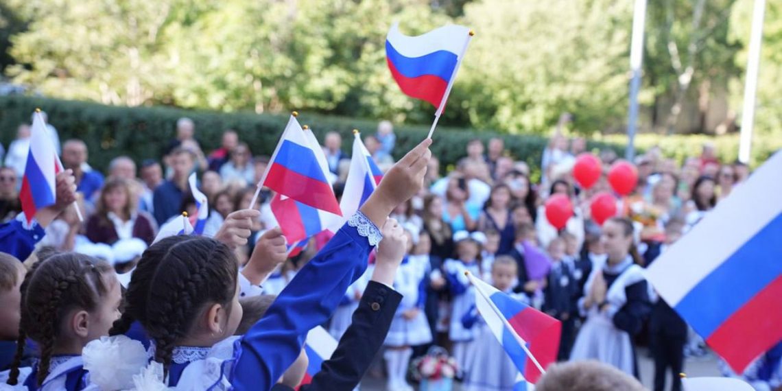 Девять обновленных школ открылись в Ульяновской области после капремонта