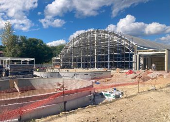 Крупнейший акватермальный комплекс Ульяновска начали отделывать изнутри