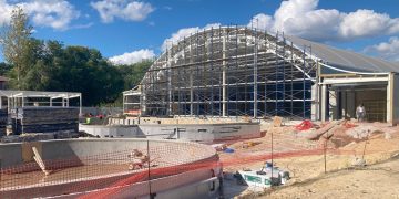 Крупнейший акватермальный комплекс Ульяновска начали отделывать изнутри