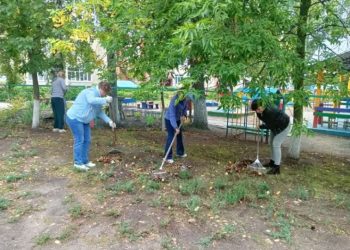 4000 человек и 128 единиц техники: как прошел первый осенний субботник в Ульяновске