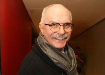 В Ульяновск привезут спектакль и лекции от Академии Михалкова