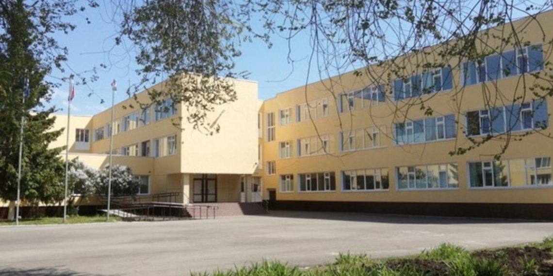 В Ульяновске слабовидящим детям не дают пройти к школе