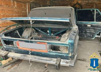 В Ульяновской области трое мужчин три месяца разбирали чужой автомобиль в гараже
