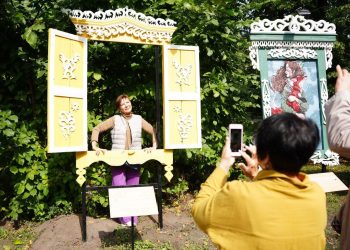 Фестиваль искусства и зодчества «Окна» открылся во «Владимирском саду»