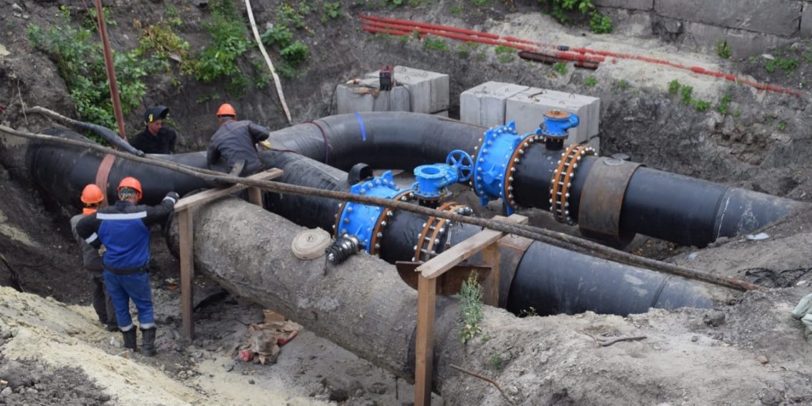 На Отрадной в Ульяновске устраняют порыв водовода: работы завершат сегодня