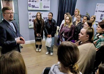 Вклад УАЗа в историю страны представлен на выставке в Ленинском мемориале