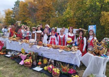 «Аленький цветочек» для всех возрастов: в Ульяновской области отпраздновали «Аксаковскую осень»