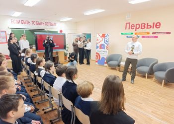 Первый в Ульяновской области класс «Движение первых» открыл Герой России Артур Орлов