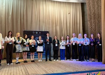 43 школьника борются за звание «Ученика года» Ульяновской области