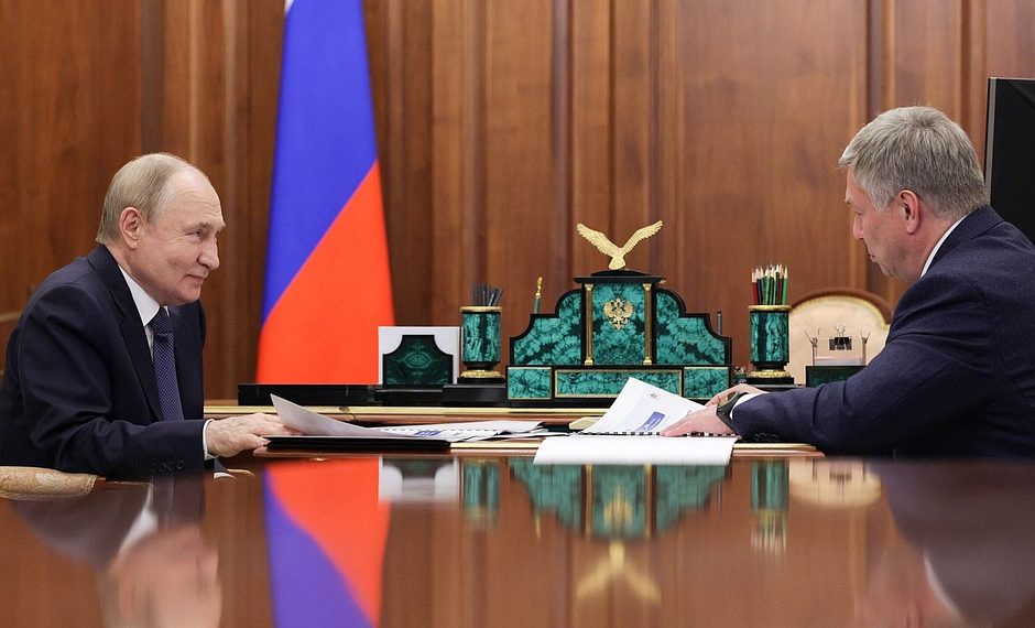 Русских рассказал, о чём докладывал Путину