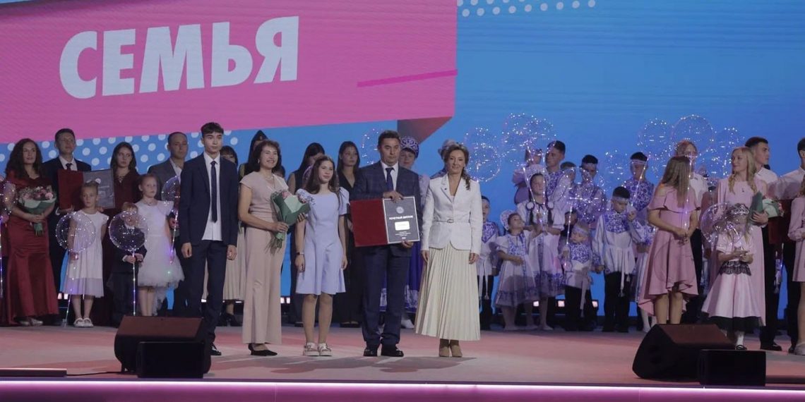 Ульяновская семья триумфально выступила на всероссийском конкурсе