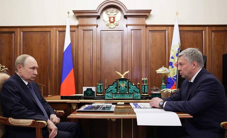 Русских рассказал Путину про «рыбку и удочку»