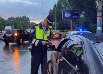 Ульяновский водитель попался с фальшивыми правами за 70 000 рублей